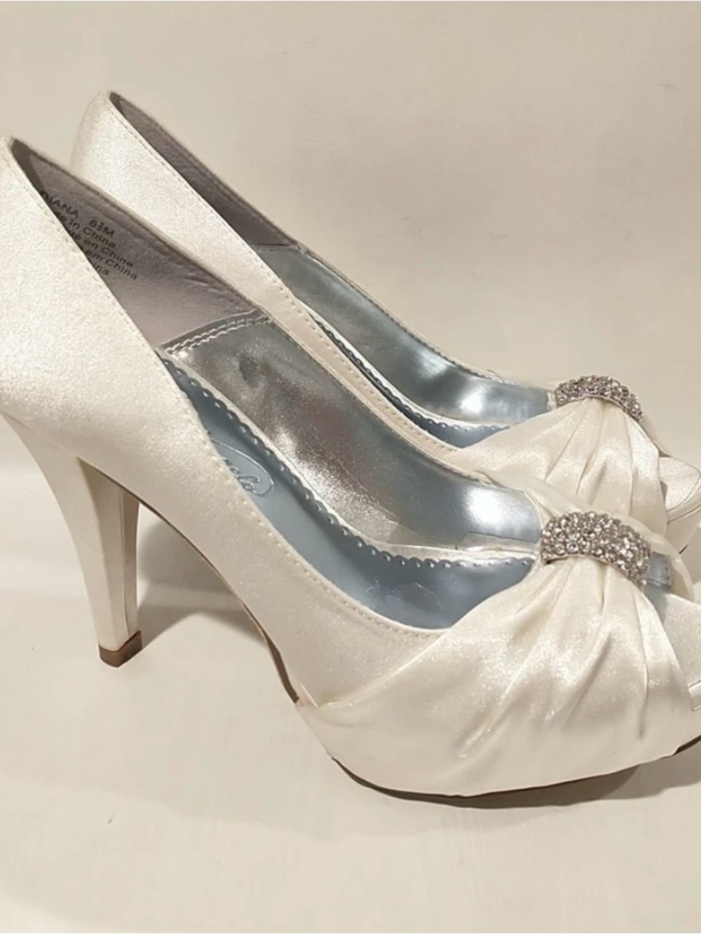 Elegant White Satin Peep-Toe Heels with Crystal Accent